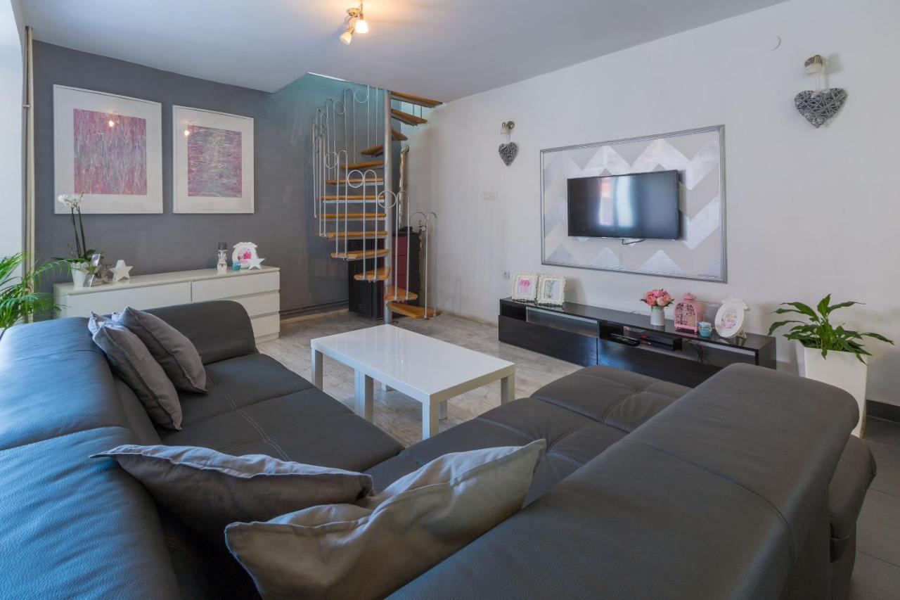 Apartments Kalla ซริกเวนิซา ภายนอก รูปภาพ